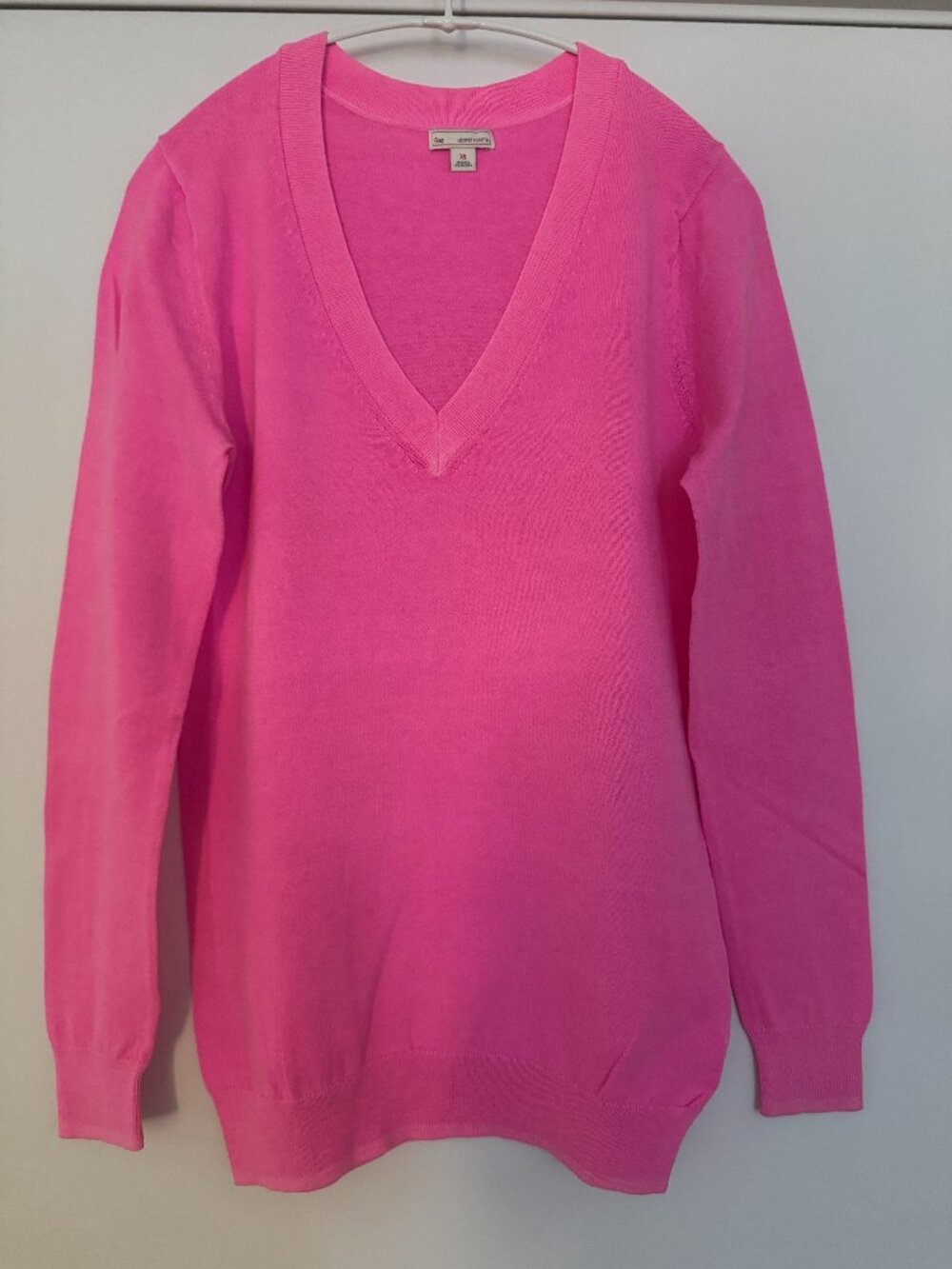 Gap Cotton V-Neck Pullover Sweater Pink Glo Neon Lightweight Size XS